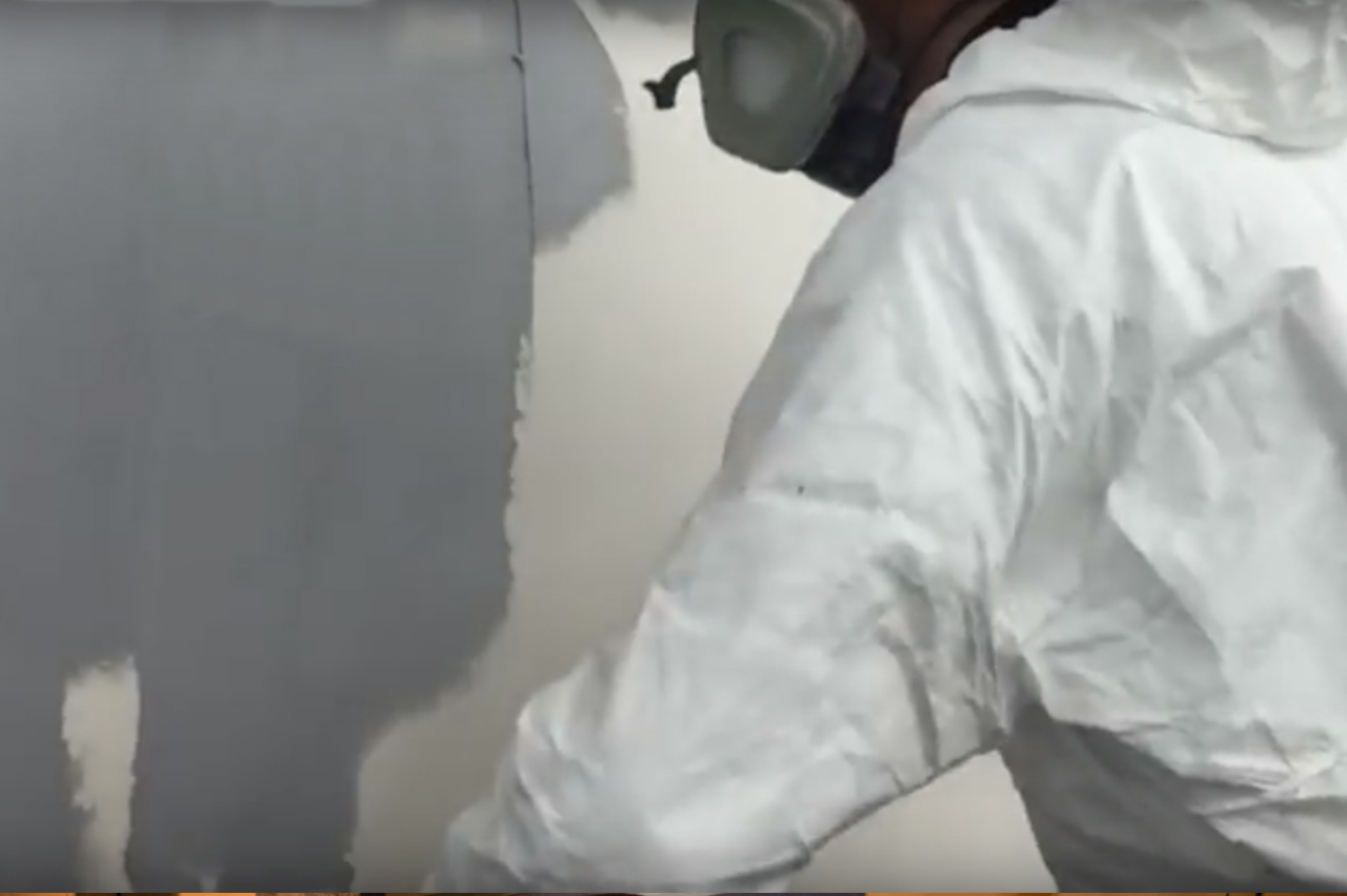 Mise en forme et peinture du monocoque